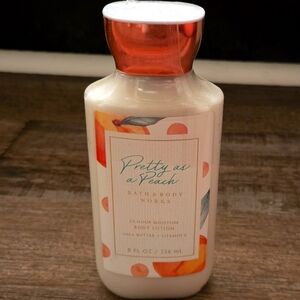 Bath & Body Works Pretty as a Peach lotion
